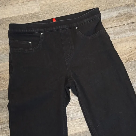 Spanx Hi-Rise Skinny Jeans | Black| Size Medium - Picture 2 of 11